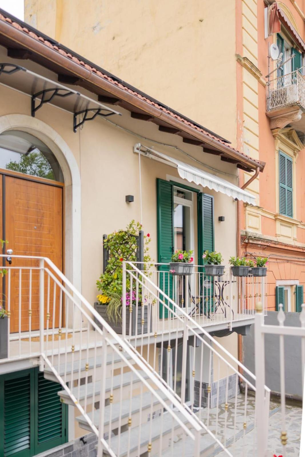 La Maison Du Lion La Spezia Bagian luar foto