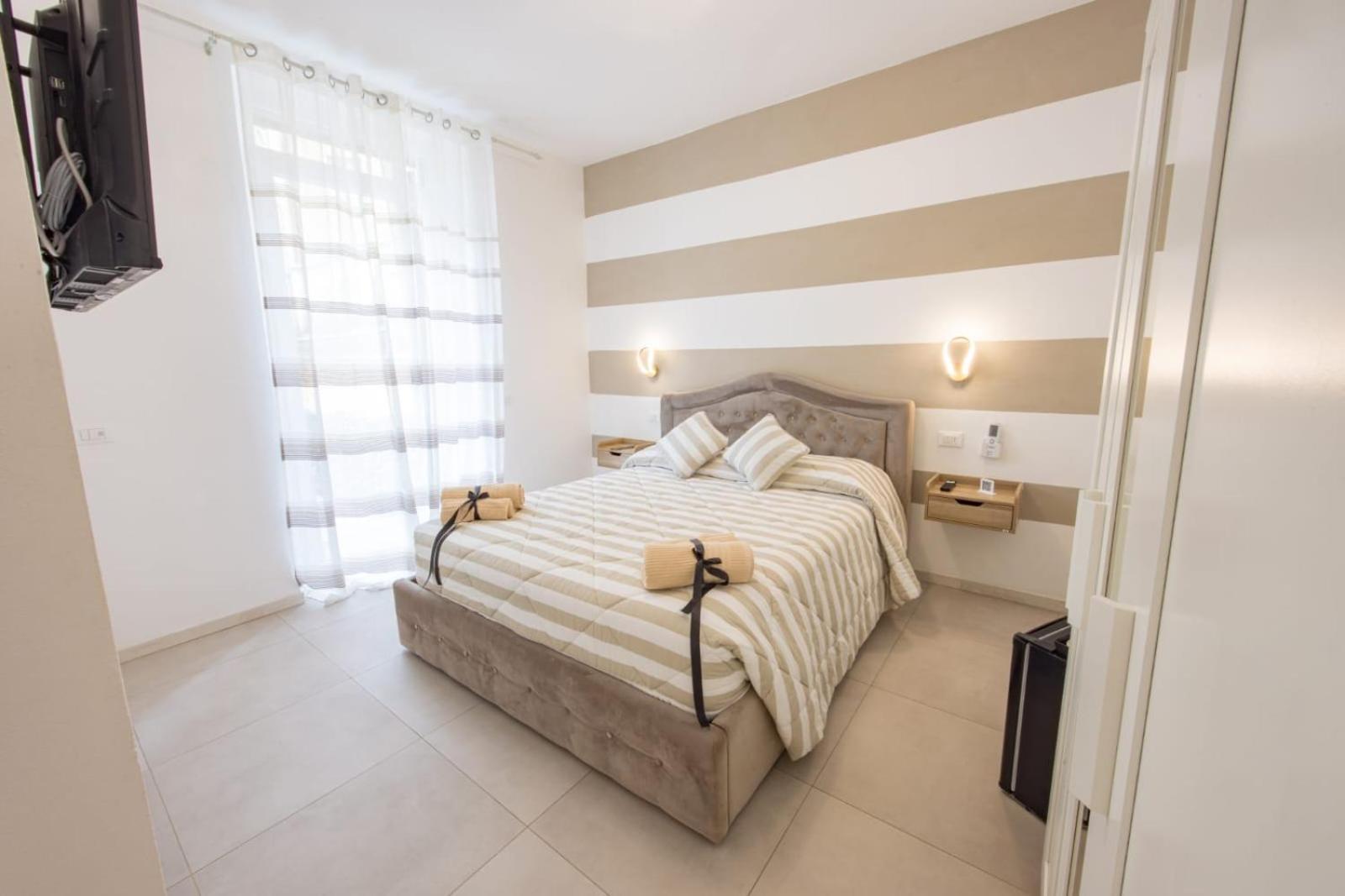 La Maison Du Lion La Spezia Bagian luar foto