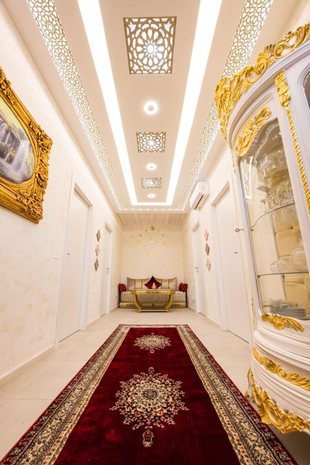 La Maison Du Lion La Spezia Bagian luar foto